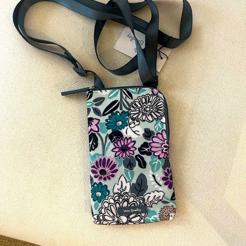 Vera Bradley RDIF protected smartphone wallet. NWT